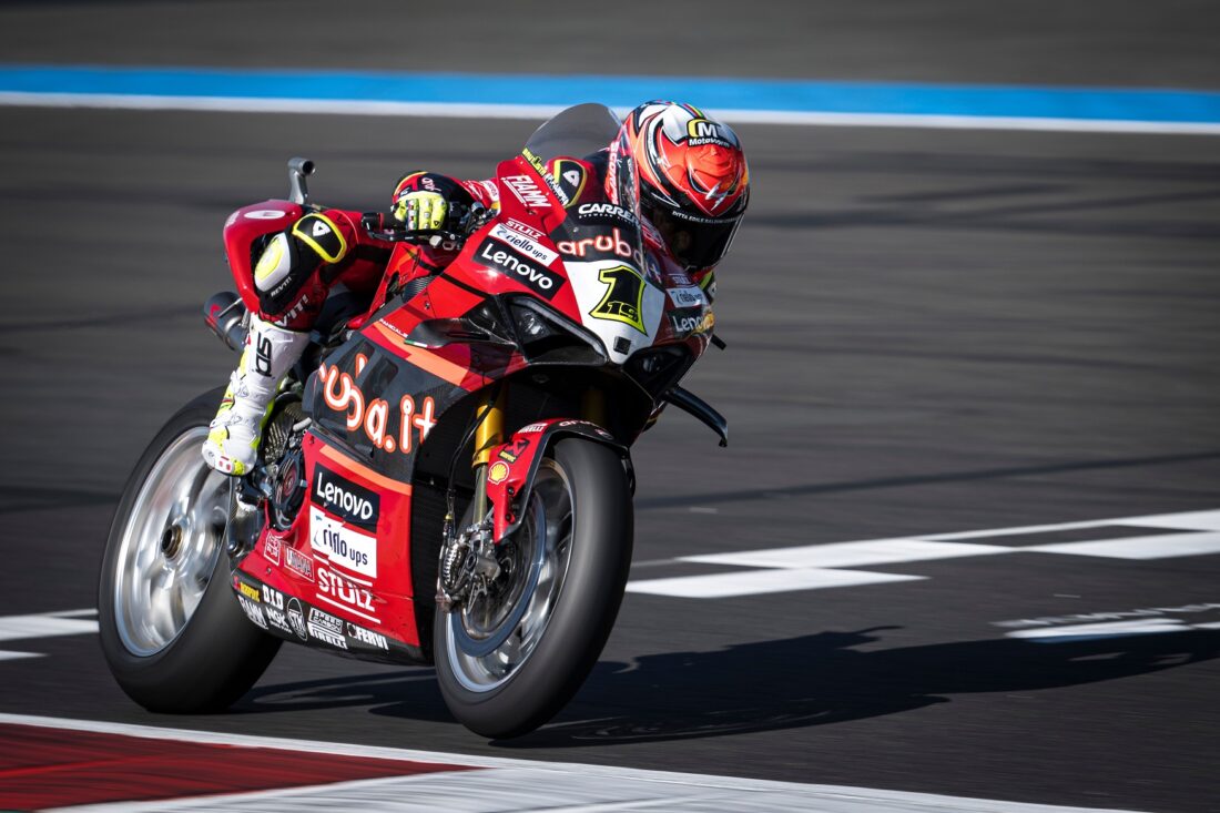 Sbk, Aragon: Gara 2 a Bautista