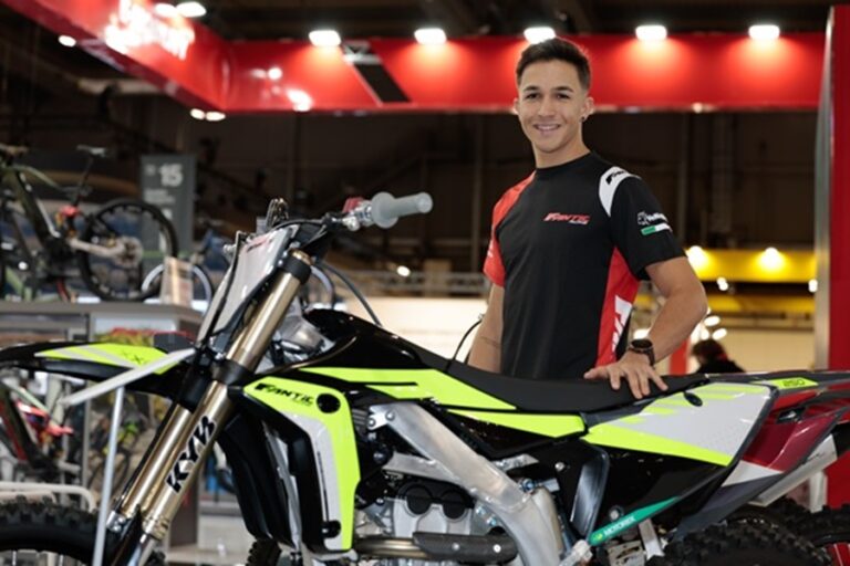 Fantic a EICMA presenta i team Factory Racing motocross ed enduro per la stagione 2024