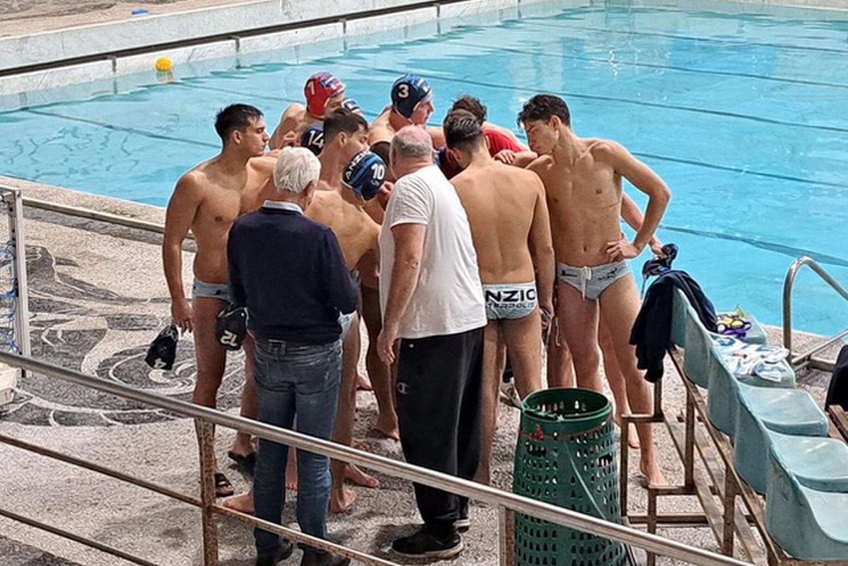 Pallanuoto, Anzio Waterpolis, derby contro la Lazio domani allo stadio del nuoto