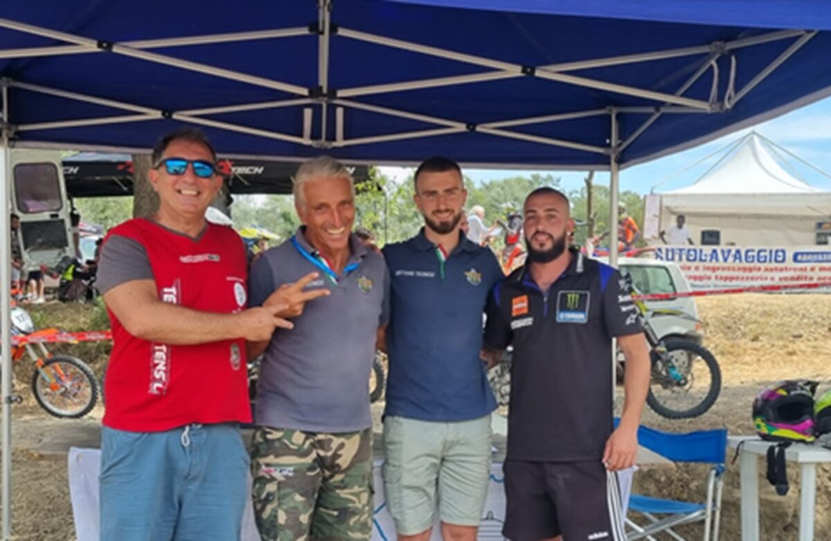 Il Mc Cumaricambike allarga le fila della One95 Mx School con gli