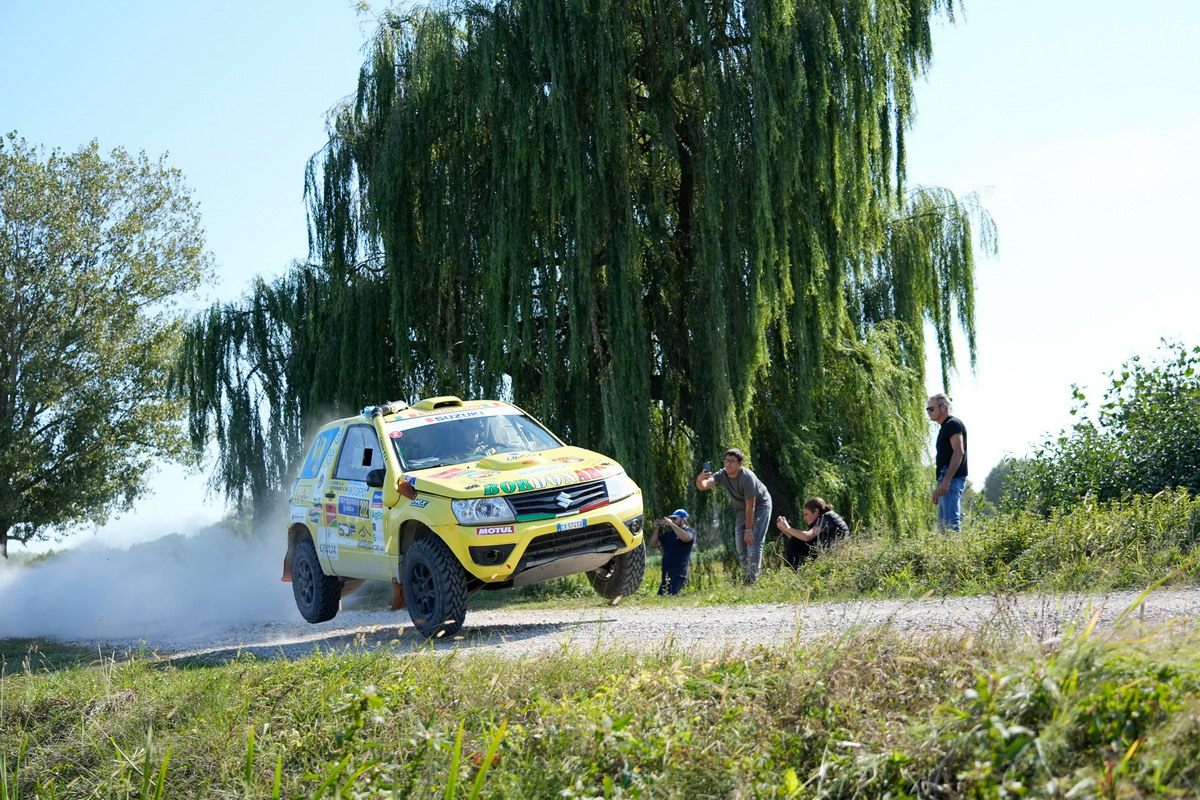 Alfio Bordonaro inarrestabile: quarta vittoria consecutiva nel Suzuki Challenge 2024 al 1° Baja dello Stella