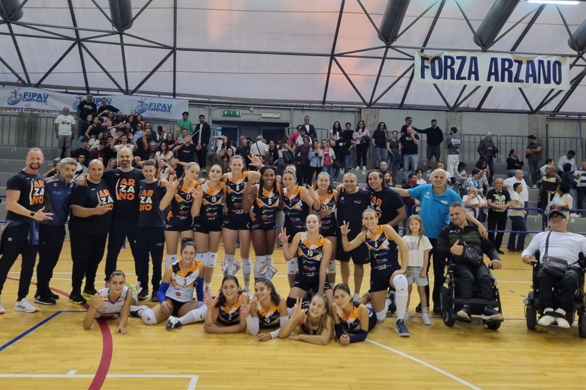 Volley, Impresa Arzano, serie B1 femminile, prova d’orgoglio: battuto il temibile Santa Teresa di Riva