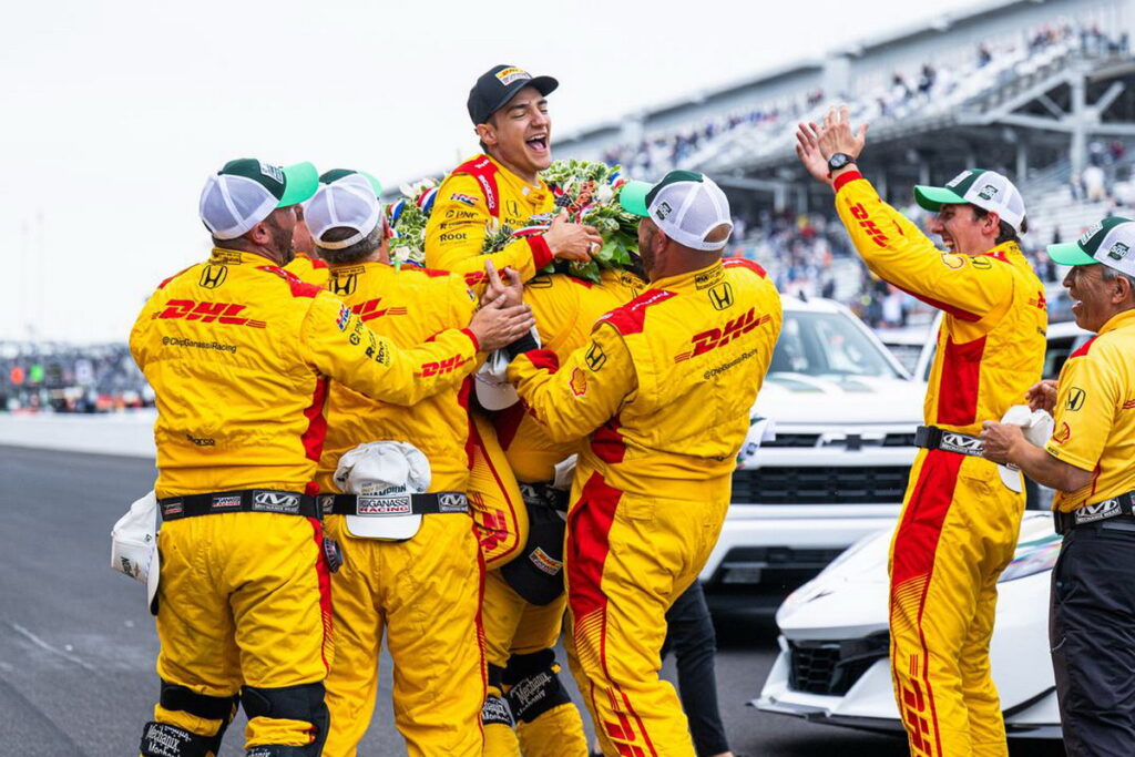 Álex Palou nella leggenda: primo spagnolo a vincere la 500 Miglia di Indianapolis