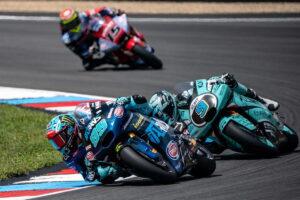 CzechGP, Moto2, Italtrans: Huertas chiude a punti, Moreira fermato dal gomito