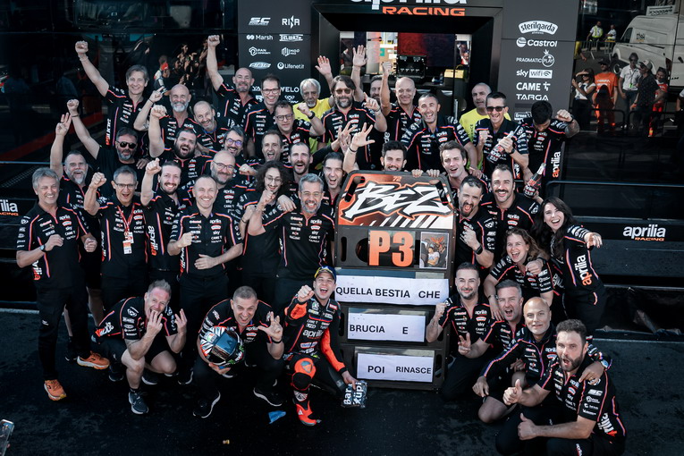 Terza posizione per Marco Bezzecchi e Aprilia Racing in gara a Balaton Park