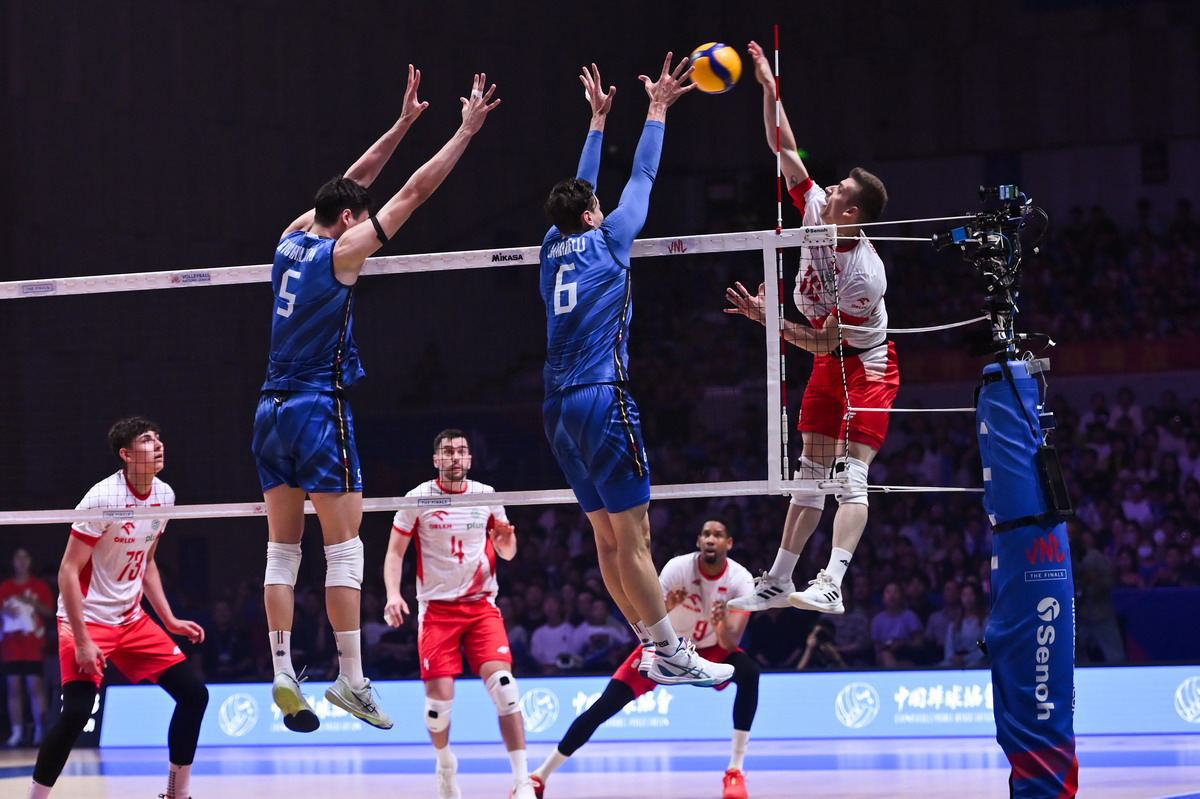 Volley, VNL Final, l’Italia è d’argento, superata dalla Polonia in finale
