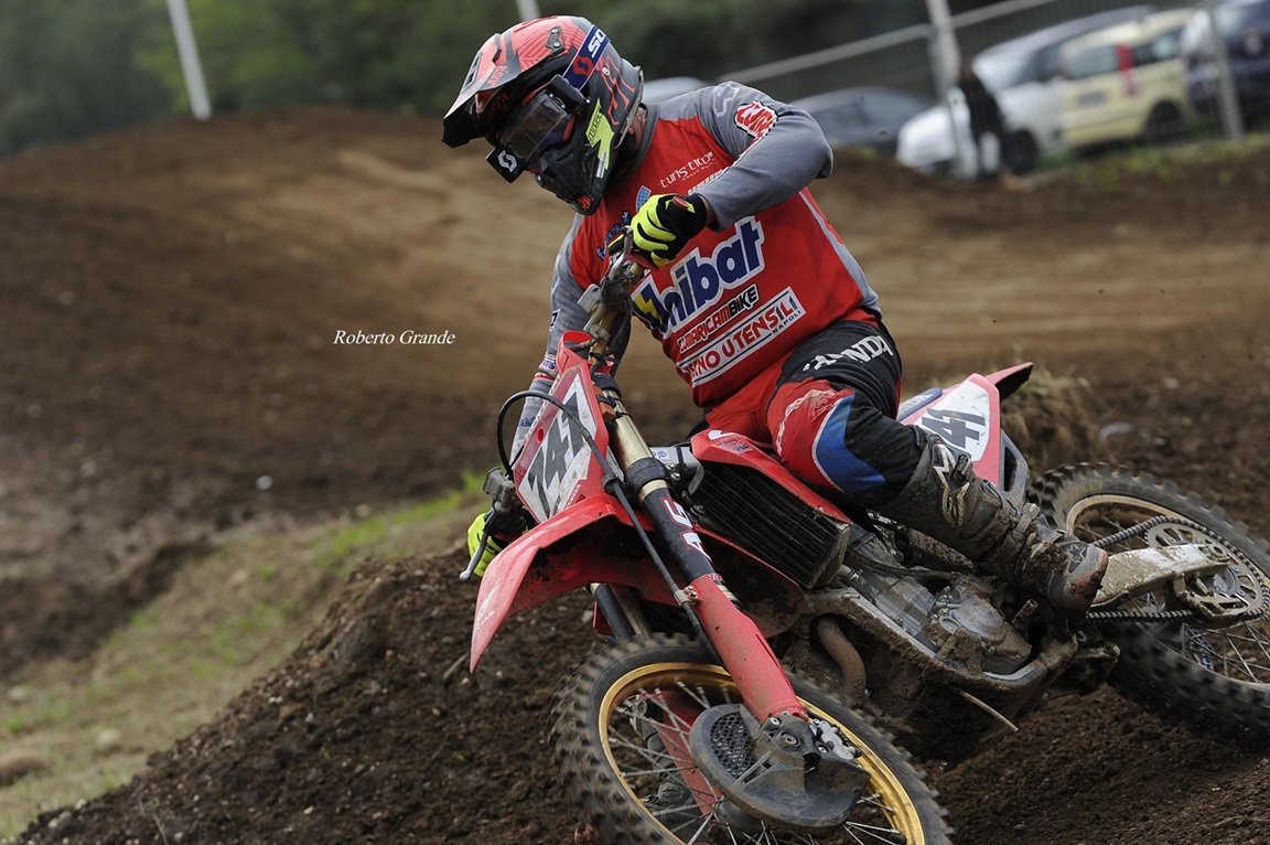 Campionato Italiano Motocross Over 40-Master MX1: Carmine Turco del Mc Cumaricambike, si laurea vice campione